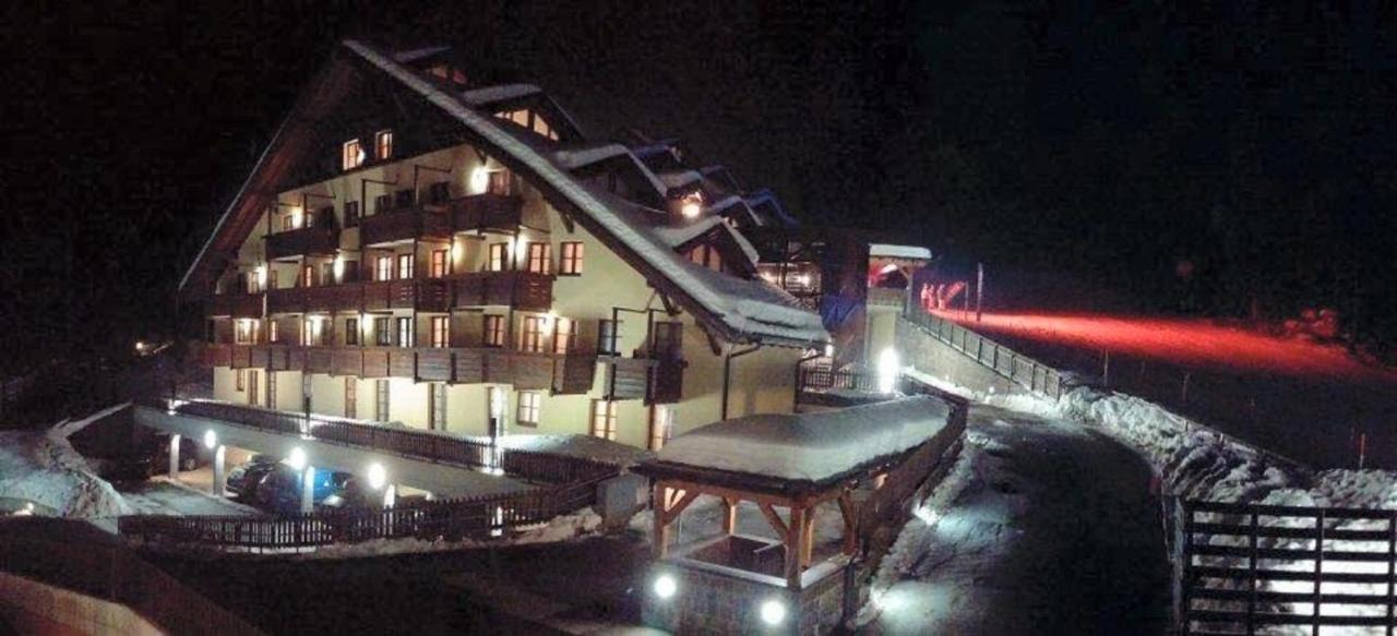 Nevesole Folgarida Resort Aparthotel Exterior photo